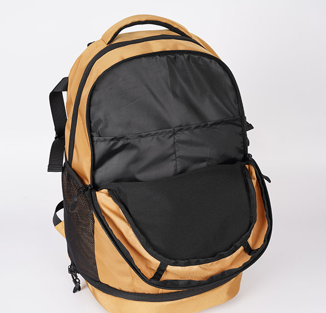 Street Fashion Mid Size Outdoor Water Repellance Computer Laptop Commuting Backpack